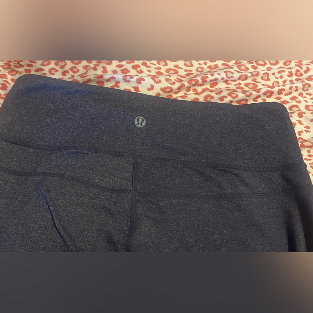 Lululemon Blue Crops Leggings Medium Rise Size 8